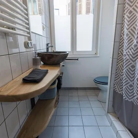 Apartment St Leon - 3 Pers - Proche Centre Strasbourg